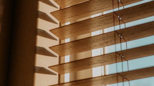 Bescherm je huis tegen de zon met stijlvolle zonneschermen in Dordrecht