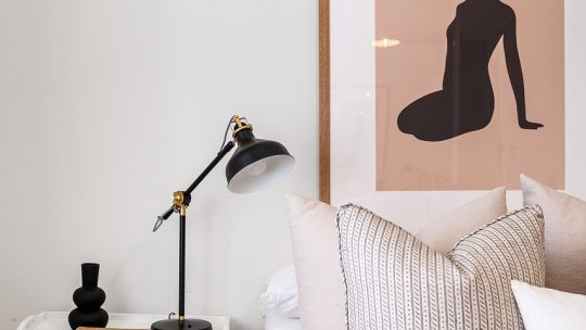 Transformeer je interieur met staande spiegels in Nordic stijl